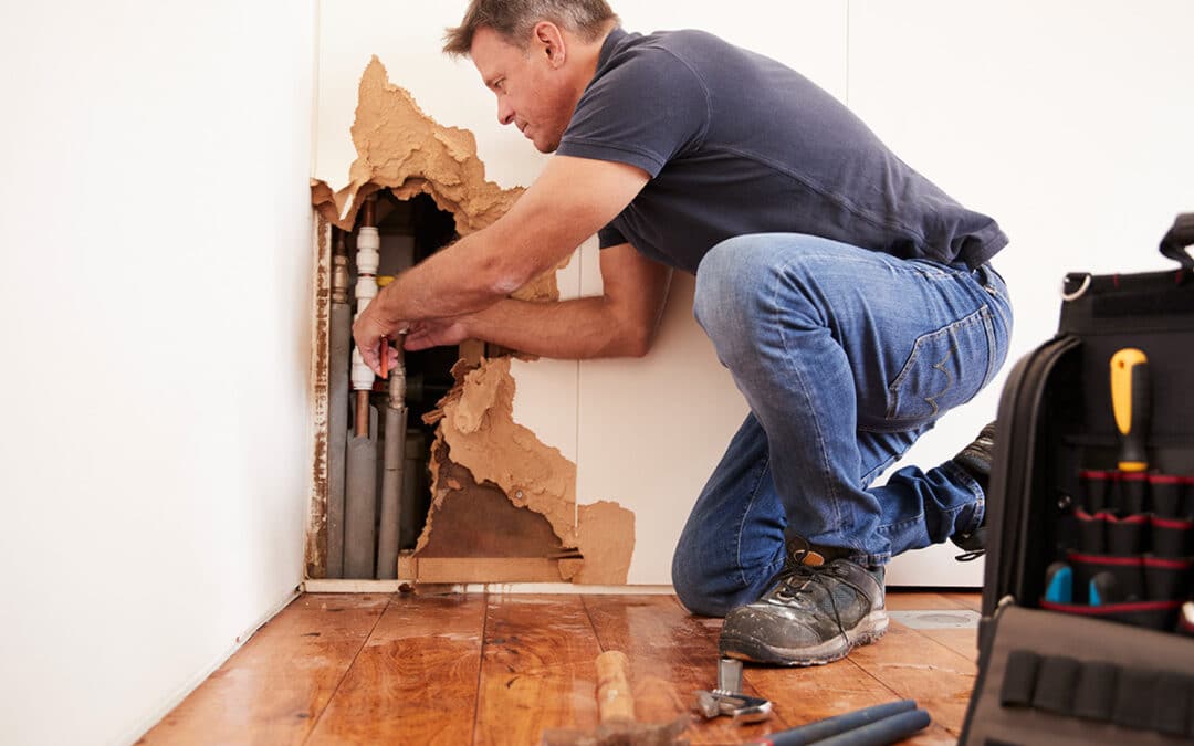 How to Tackle Water Damage | 10 Ways to Cope with Water Damage